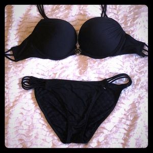 Victoria’s Secret black bikini set
